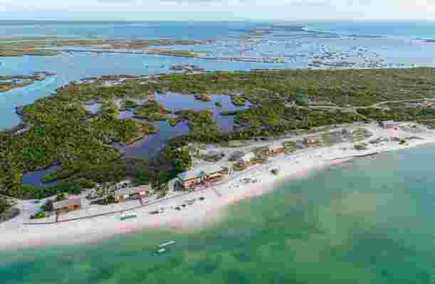 Ruined by Hurricane Irma, a Resort Reopens on Princess Diana’s Favorite Island