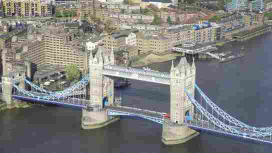 Lee F. Mindel Tours London's Legendary Bridges