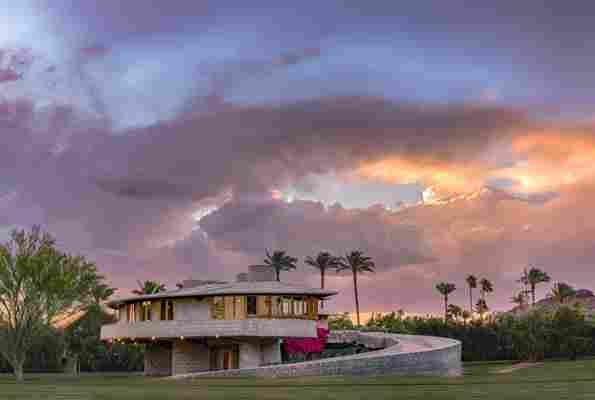 One Man's Quest to Photograph Every Frank Lloyd Wright Structure Ever Built